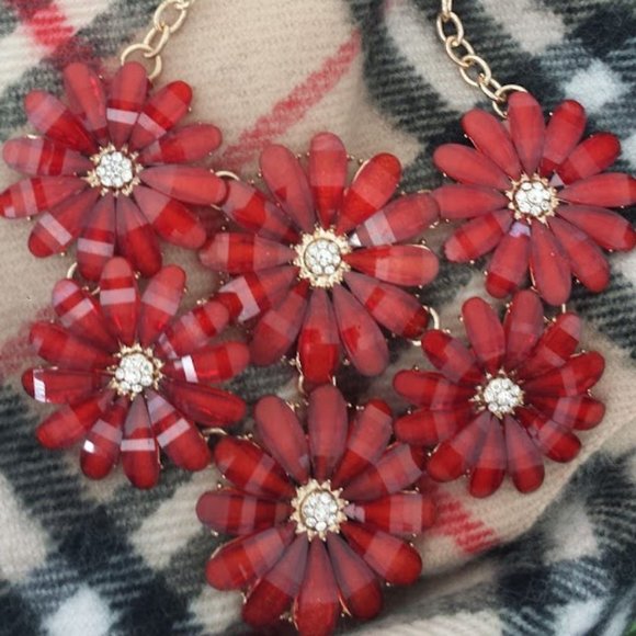 Statement Red Crystal Bead Flower Necklace Statement Runway - Picture 3 of 11